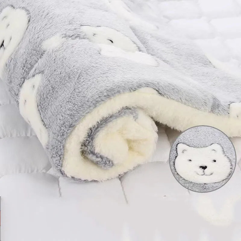 Cat Blanket - Let Your Cats Feel Calm, Safe and Secure - Gray with Bears